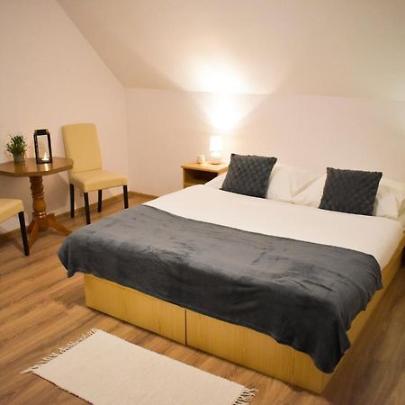 Privat Harencar Apartment สตารา เลชนา ภายนอก รูปภาพ