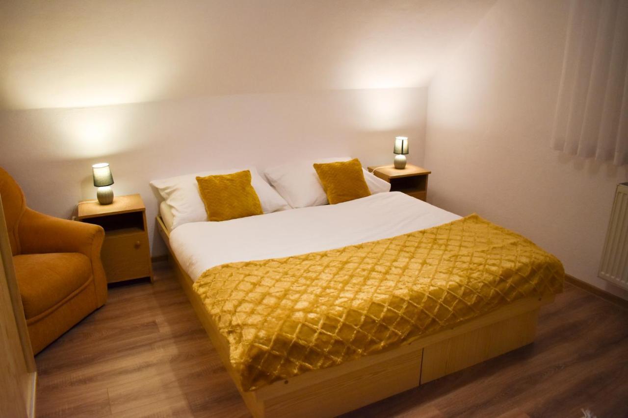 Privat Harencar Apartment สตารา เลชนา ภายนอก รูปภาพ