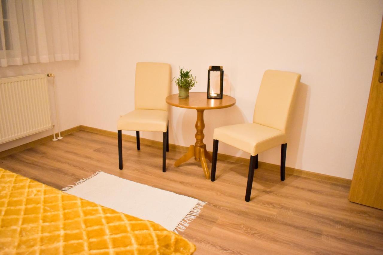 Privat Harencar Apartment สตารา เลชนา ภายนอก รูปภาพ