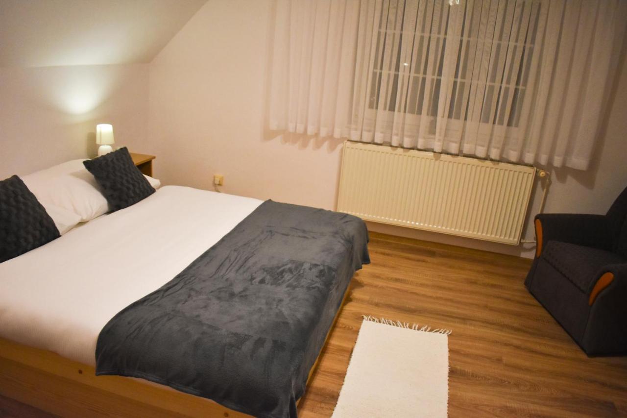 Privat Harencar Apartment สตารา เลชนา ภายนอก รูปภาพ