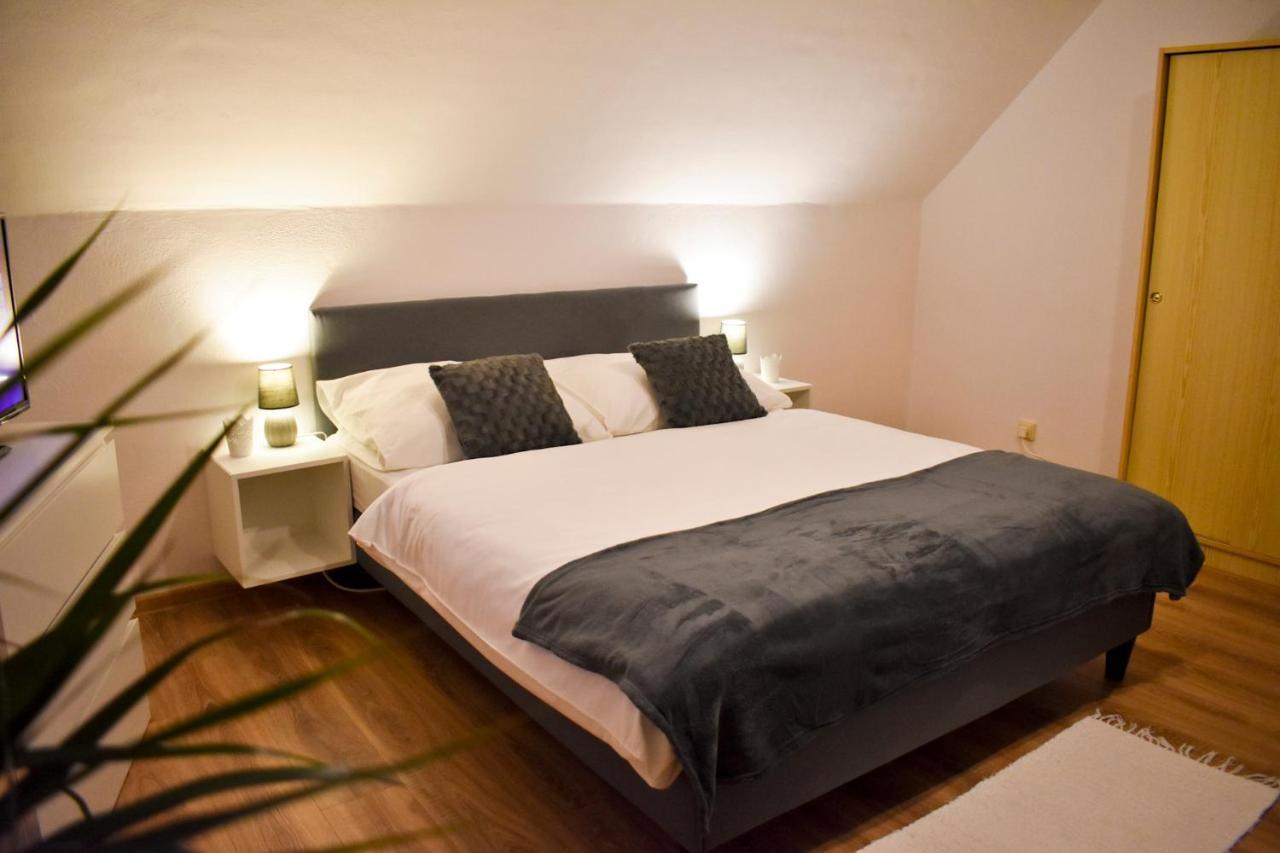 Privat Harencar Apartment สตารา เลชนา ภายนอก รูปภาพ