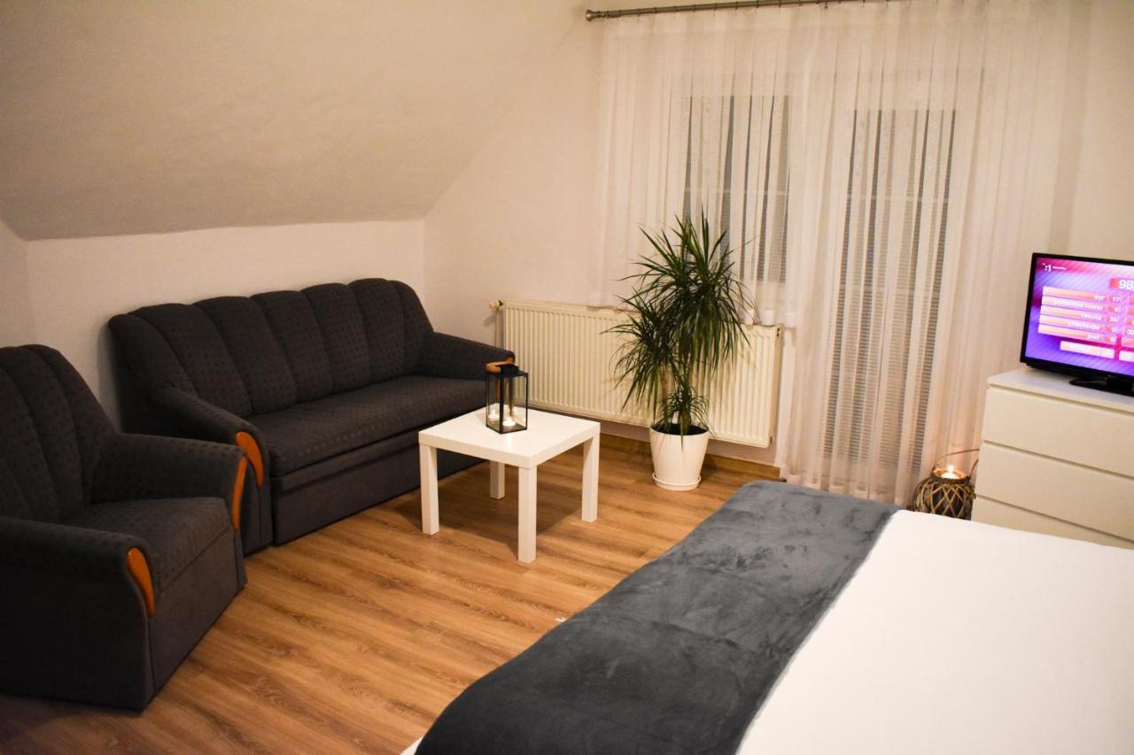 Privat Harencar Apartment สตารา เลชนา ภายนอก รูปภาพ